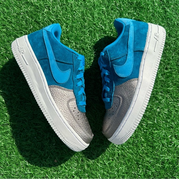 Nike Air Force 1 Qs Green Abyss / Light Blur Lacquer - Picture 9 of 11
